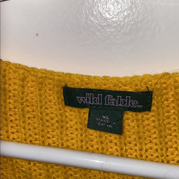 Yellow Crop Long-Sleeve Knit Sweater - Picture 2 of 3